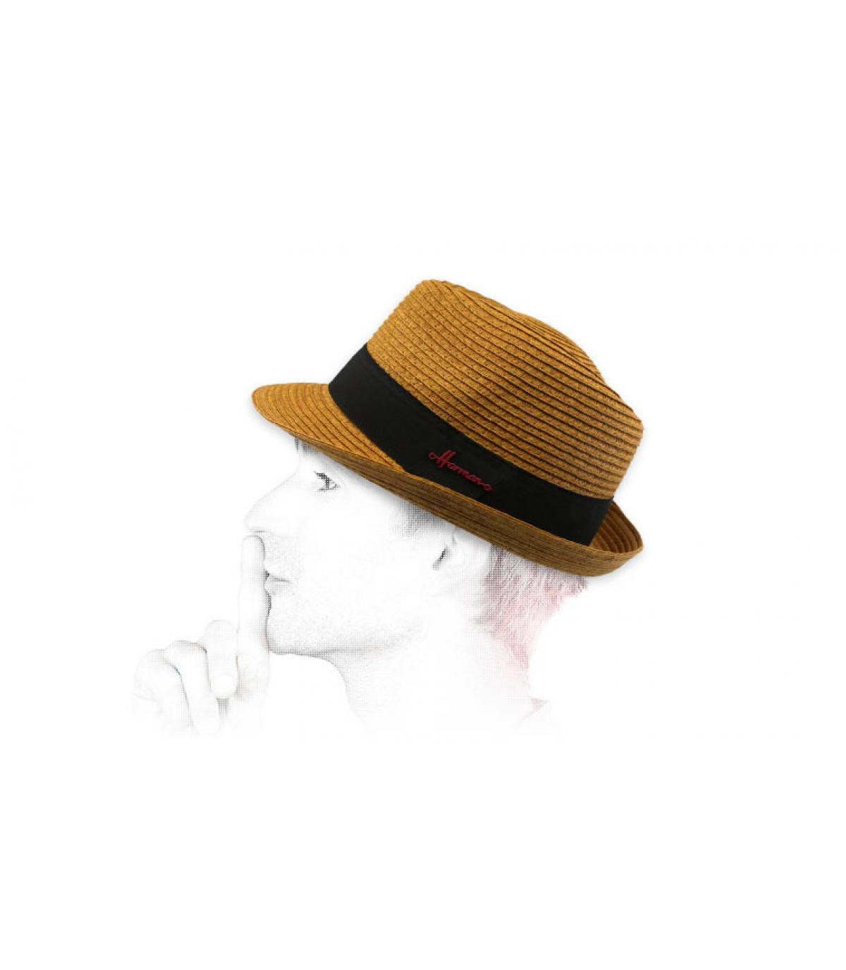 trilby stro bruin Herman Don Ang tobacco